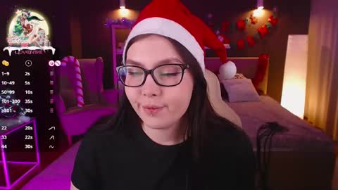 Snapshot of arizonaa_muse chatting on 12-23-24, 12:30 Astrid online show from 12-23-24, 12:30