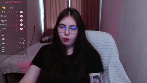 Snapshot of arizonaa_muse chatting on 07-06-26, 07:27 Astrid online show from 07-06-26, 07:27