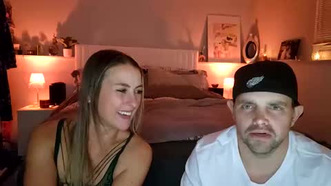 Snapshot of arky30 chatting on 11-14-25, 02:21 Nutter Butter online show from 11-14-25, 02:21