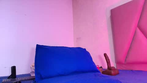 Snapshot of arleth_1 chatting on 09-18-25, 03:08 Arleth online show from 09-18-25, 03:08