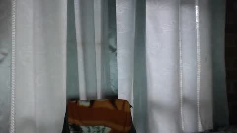 Snapshot of armando_2002 chatting on 11-14-25, 06:50 ARMANDO online show from 11-14-25, 06:50