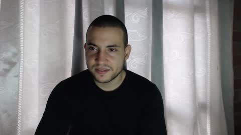 Snapshot of armando_2002 chatting on 11-23-25, 04:40 ARMANDO online show from 11-23-25, 04:40