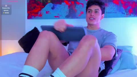   online show from 03-12-25, 05:24