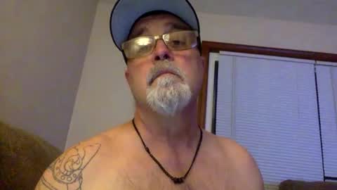 armyguy5311 online show from 05-09-26, 09:58