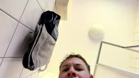 armyskater32 online show from 05-26-26, 10:11