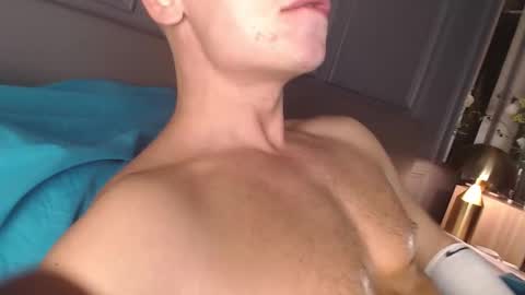 Snapshot of arniboysport chatting on 11-28-25, 04:20 Arni online show from 11-28-25, 04:20