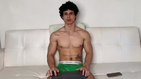 Snapshot of arnold_black69 chatting on 12-02-24, 07:38 arnold black online show from 12-02-24, 07:38