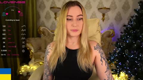 Snapshot of arolinanight chatting on 12-20-24, 09:28 AROLINA online show from 12-20-24, 09:28