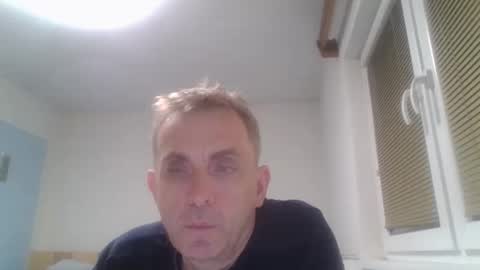 aromannn online show from 11-12-25, 09:58