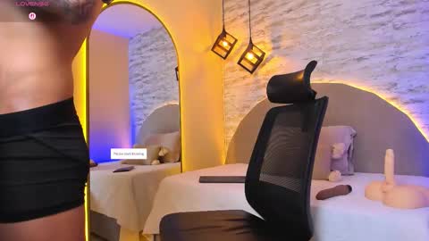 ARON BOLT online show from 01-11-26, 02:49