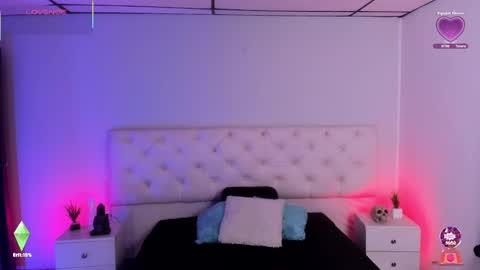 Aron cruz  online show from 10-17-25, 01:25