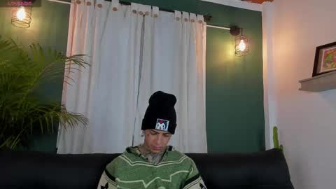 Snapshot of aron_ford chatting on 11-14-25, 12:26 Aron ford online show from 11-14-25, 12:26