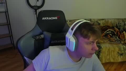 Snapshot of aron_neall chatting on 07-03-26, 12:22 biggest penis online show from 07-03-26, 12:22
