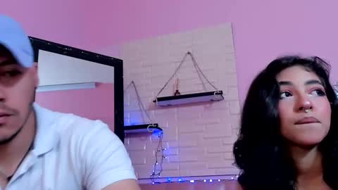 Snapshot of aronandmoli chatting on 06-10-26, 12:48 aronandmoli online show from 06-10-26, 12:48