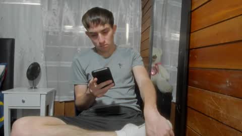 Snapshot of arongfranco chatting on 02-14-25, 07:44 Aron G Franco online show from 02-14-25, 07:44