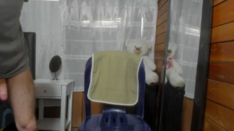 Snapshot of arongfranco chatting on 02-25-25, 08:51 Aron G Franco online show from 02-25-25, 08:51