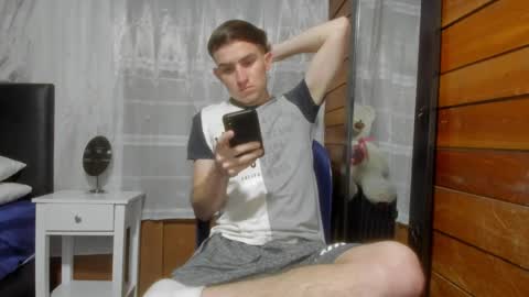 Snapshot of arongfranco chatting on 02-28-25, 12:54 Aron G Franco online show from 02-28-25, 12:54