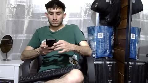 Snapshot of arongfranco chatting on 09-09-25, 04:50 Aron G Franco online show from 09-09-25, 04:50