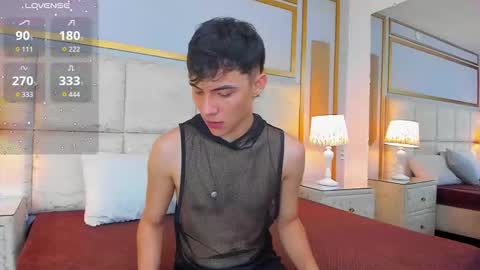 Arontawers online show from 03-08-26, 01:04