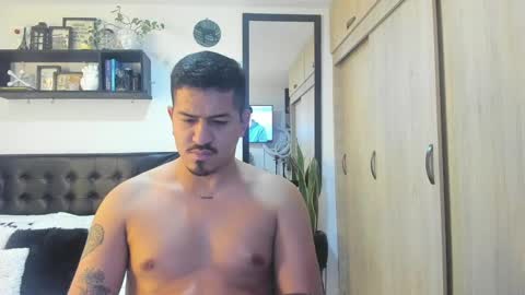 ARON  Independent model  online show from 02-04-25, 11:06