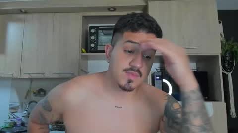 ARON  Independent model  online show from 11-15-25, 06:55