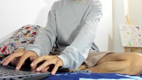 Snapshot of aronxx_ chatting on 09-18-25, 11:23 BLACK FRIDAY 55 OFF ON MY ONLYFANS. online show from 09-18-25, 11:23