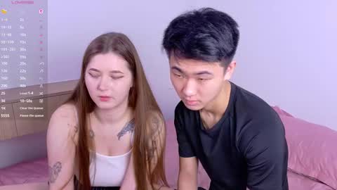 Snapshot of around_here_ chatting on 01-15-26, 09:25 Nick and Eva online show from 01-15-26, 09:25