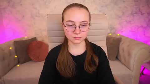 Snapshot of arrinawair chatting on 06-24-26, 07:07 arrinawair online show from 06-24-26, 07:07