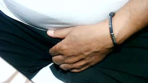 arris_64 online show from 10-01-25, 07:14