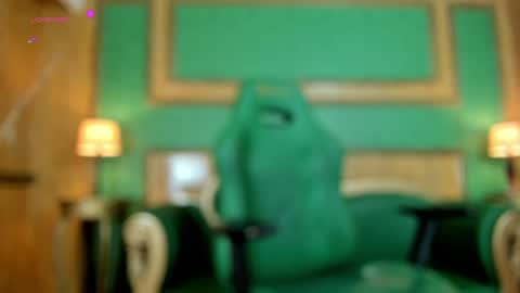 Snapshot of arrkabella chatting on 02-02-25, 12:30 online show from 02-02-25, 12:30