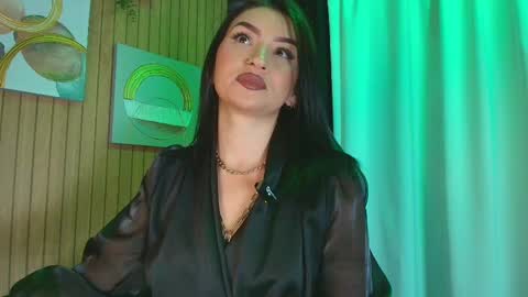 Snapshot of arrkabella chatting on 11-05-25, 07:03 online show from 11-05-25, 07:03