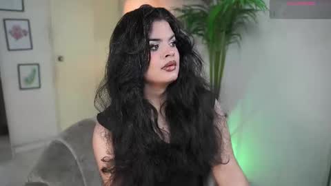 Chloe  online show from 09-20-25, 06:20