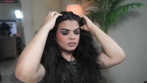 Chloe  online show from 10-01-25, 11:22