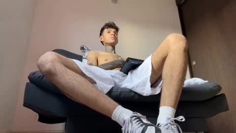 Snapshot of arteemiis chatting on 03-11-25, 05:24 online show from 03-11-25, 05:24