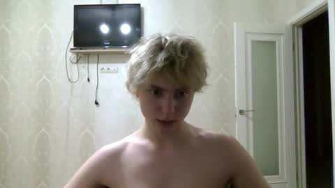 Snapshot of artem228play chatting on 06-28-26, 10:49 artem228play online show from 06-28-26, 10:49