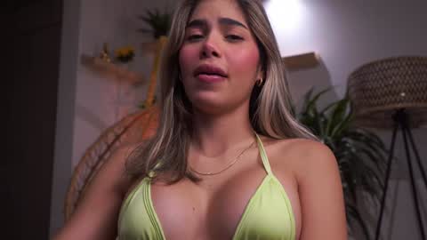 Amanda online show from 12-12-24, 02:04