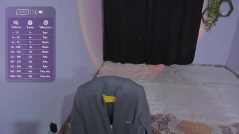 Snapshot of artemis_020 chatting on 01-05-25, 02:49 FENIX online show from 01-05-25, 02:49