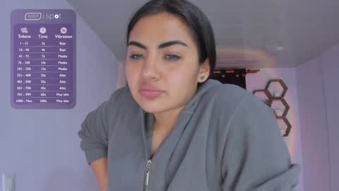 Snapshot of artemis_020 chatting on 01-09-25, 05:13 FENIX online show from 01-09-25, 05:13