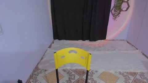 Snapshot of artemis_020 chatting on 01-27-25, 12:12 FENIX online show from 01-27-25, 12:12