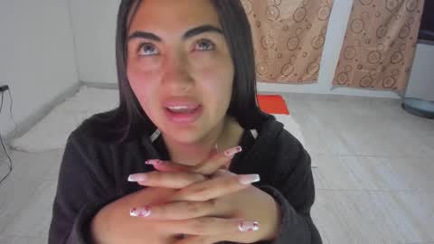 Snapshot of artemis_020 chatting on 02-27-25, 04:31 FENIX online show from 02-27-25, 04:31