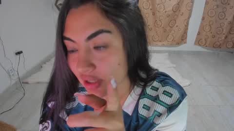 Snapshot of artemis_020 chatting on 03-07-25, 02:15 FENIX online show from 03-07-25, 02:15