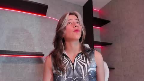 Snapshot of artemisablake chatting on 02-14-25, 07:54 artemisablake online show from 02-14-25, 07:54