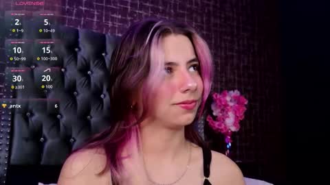 Snapshot of artemisablake chatting on 10-16-25, 05:14 artemisablake online show from 10-16-25, 05:14