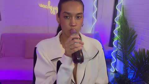 artemiss_tay online show from 09-11-25, 07:14