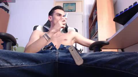 Artie online show from 01-13-26, 09:47