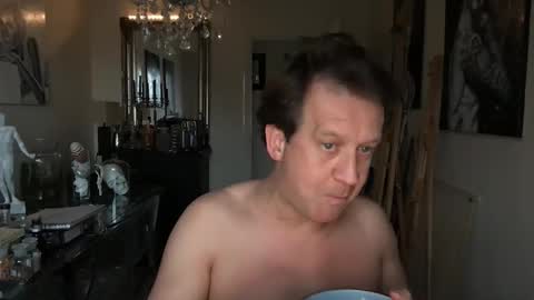 artisterotic online show from 03-11-25, 07:15