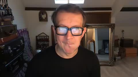 artisterotic online show from 12-15-25, 11:14