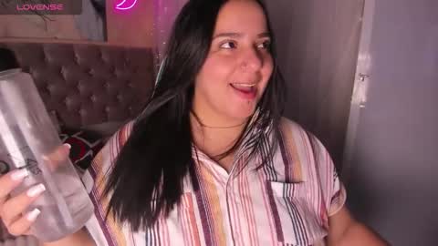 Snapshot of artmisa0519 chatting on 10-02-25, 11:28 artmisa0519 online show from 10-02-25, 11:28