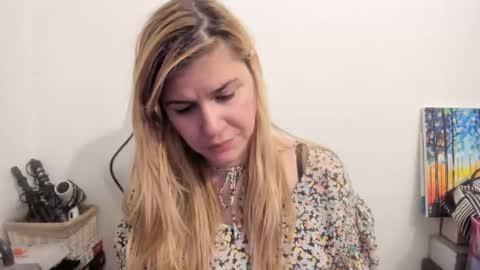 MIA online show from 10-04-25, 10:08