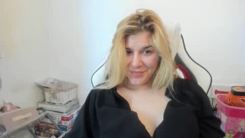 MIA online show from 11-04-25, 10:25